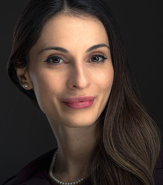 Alexandra Irod, cu Elefantul și Călărețul la control