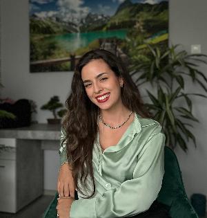 Diana (Barsa) Brînduș