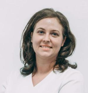 Estera Molnar
